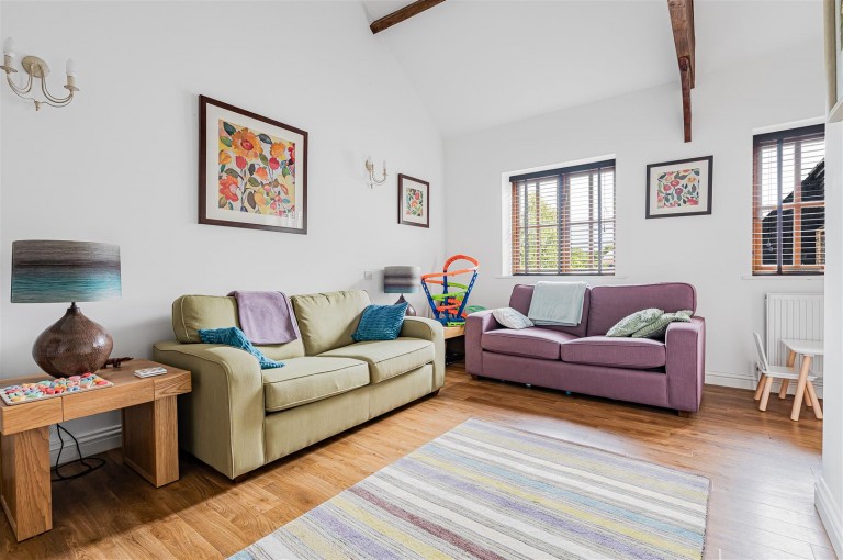 Images for Lower Road, Croydon, Royston