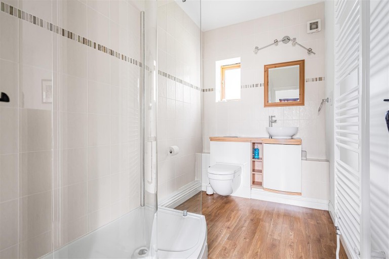 Images for Lower Road, Croydon, Royston