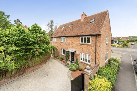 Sherrings Green Close, Puddletown, Dorchester