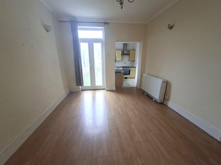 Images for Essex Street, Northampton, NN2