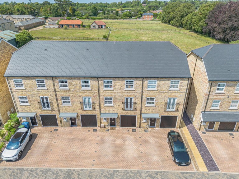 Images for Tutte Gardens, Newmarket