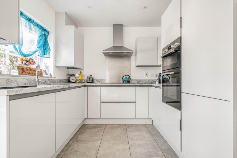 Images for Tutte Gardens, Newmarket