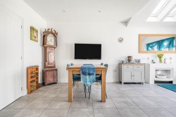 Images for Tutte Gardens, Newmarket