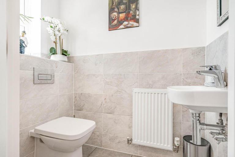 Images for Tutte Gardens, Newmarket