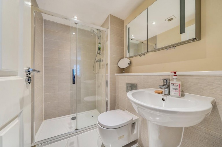 Images for Larbourne Park Road, Flore, Northampton, NN7