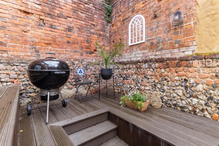 Images for Harts Yard, Saffron Walden