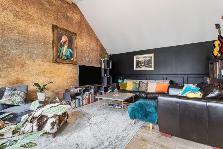 Images for Harts Yard, Saffron Walden