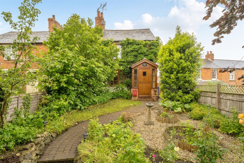 Click the photo for more details of Helmdon Road, Wappenham, NN12