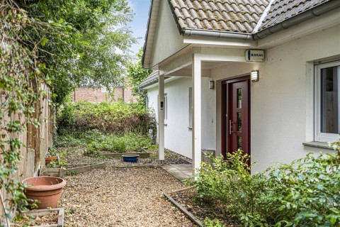 Click the photo for more details of Fen End, Over, Cambridge