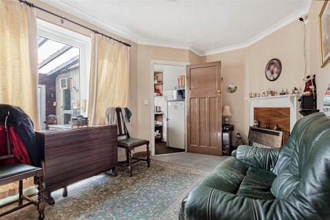 Click the photo for more details of Cromwell Road, Cambridge