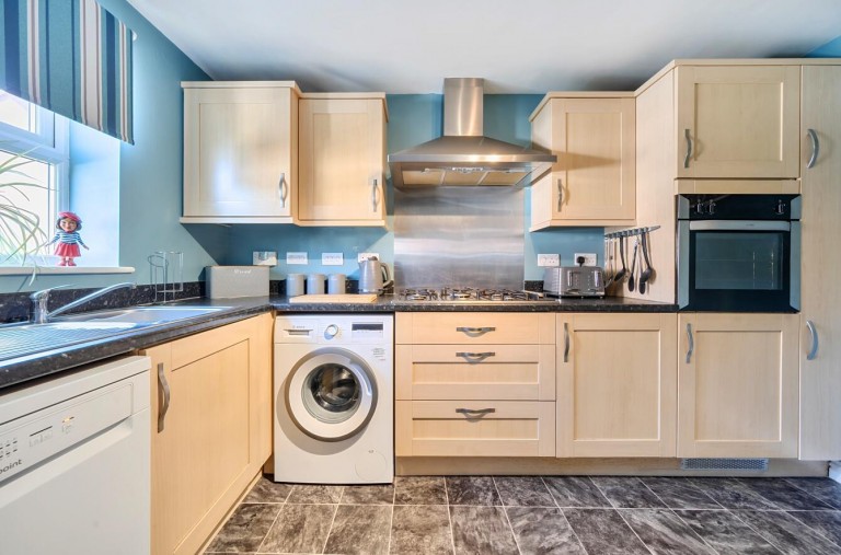 Images for Farnborough Drive, Daventry, NN11