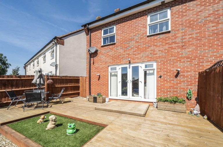 Images for Farnborough Drive, Daventry, NN11