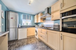 Images for Farnborough Drive, Daventry, NN11