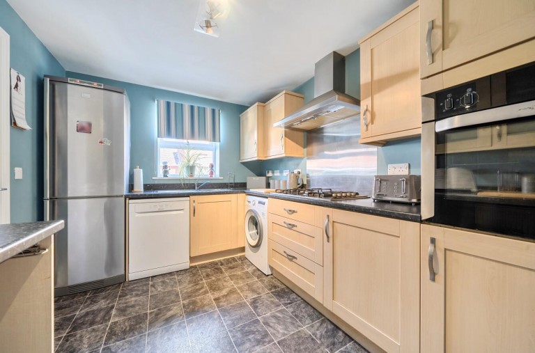 Images for Farnborough Drive, Daventry, NN11