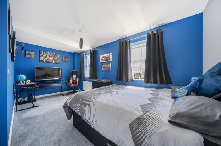 Images for Farnborough Drive, Daventry, NN11