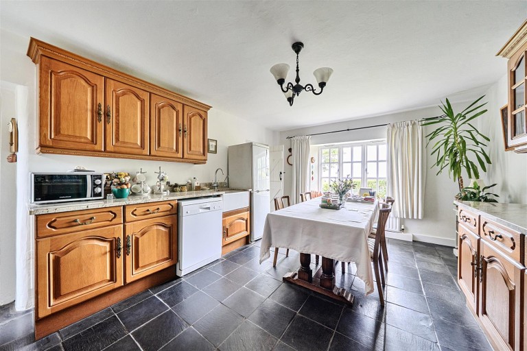 Images for Silverton, Exeter