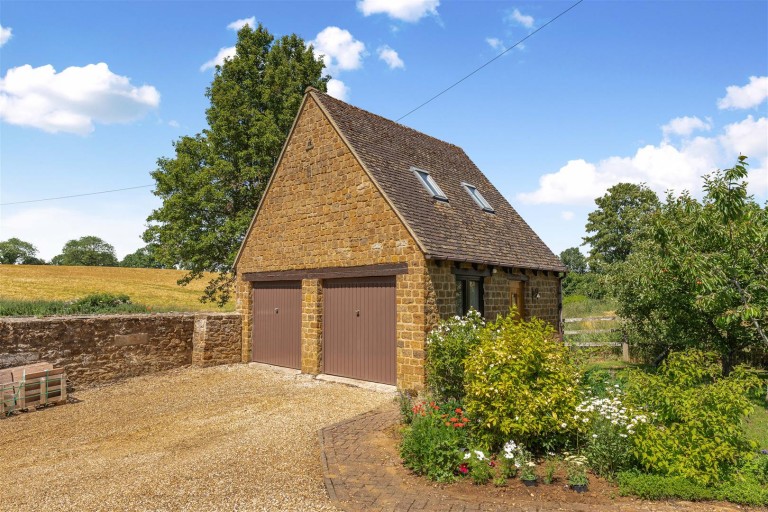 Images for Chapel Lane, Balscote - Ideal for home workers
