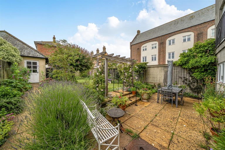 Images for Peverell Avenue East, Poundbury, Dorchester