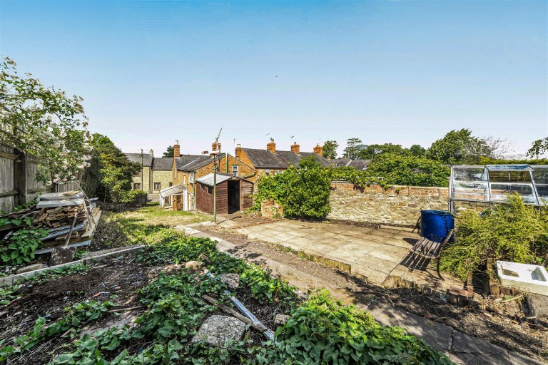 Images for Gayton Road, Eastcote, NN12