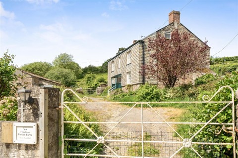 Click the photo for more details of Avonwick, South Brent