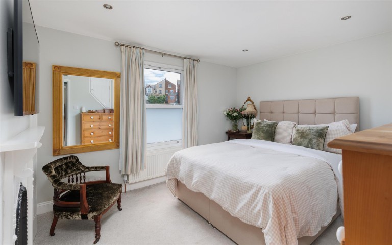 Images for Cowes, Isle of Wight