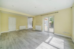 Images for Smithland Court, Greens Norton, NN12