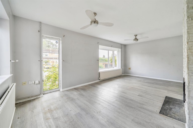 Images for Smithland Court, Greens Norton, NN12