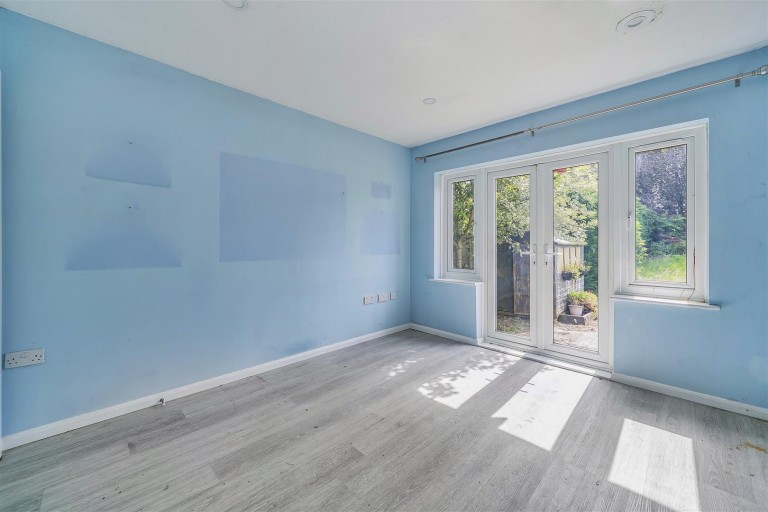 Images for Smithland Court, Greens Norton, NN12