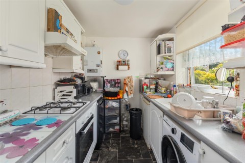 Click the photo for more details of Lodge Close, Banbury - Investment buyers only