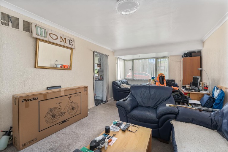 Images for Lodge Close, Banbury - Investment buyers only