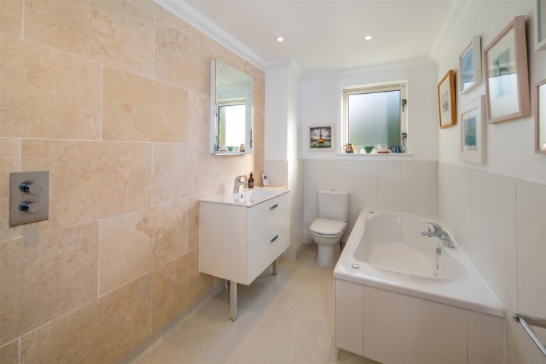 Images for Cowes, Isle of Wight
