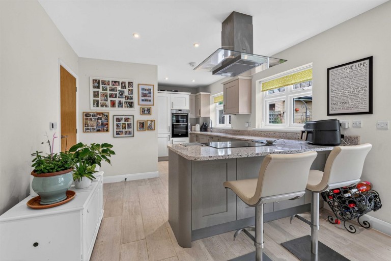 Images for Spinney Hill, Oakham, Rutland