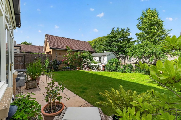 Images for Spinney Hill, Oakham, Rutland