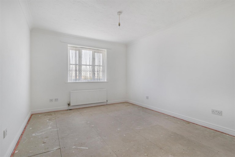 Images for Lowry Close, Haverhill