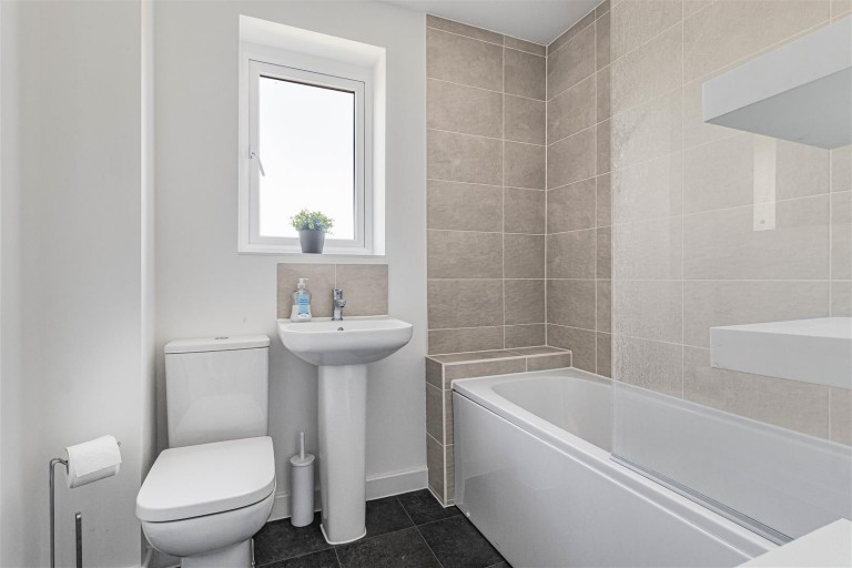 Images for Dutfield Close, Haverhill