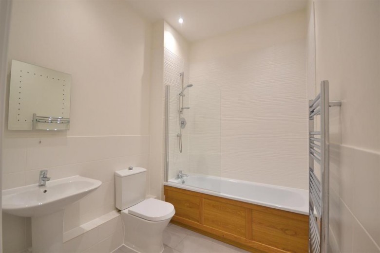 Click the photo for more details of Peverell Avenue East, Poundbury