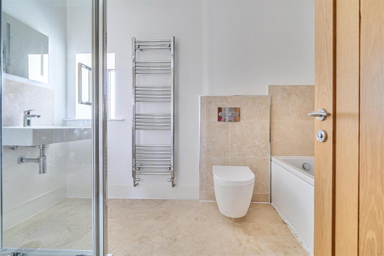 Images for Reindeer Court, Potterspury, NN12