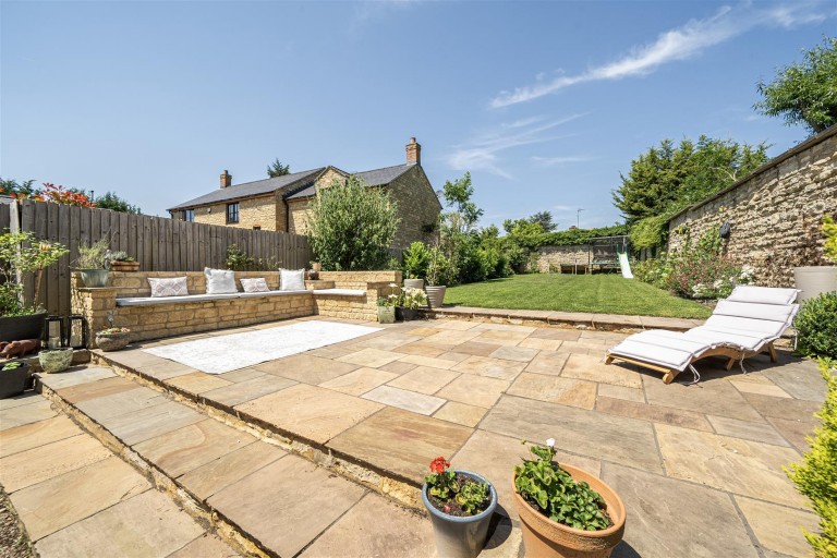 Images for Reindeer Court, Potterspury, NN12