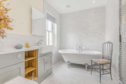 Images for Alycidon Mews, Newmarket