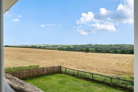 Click the photo for more details of Nr Buckland Brewer