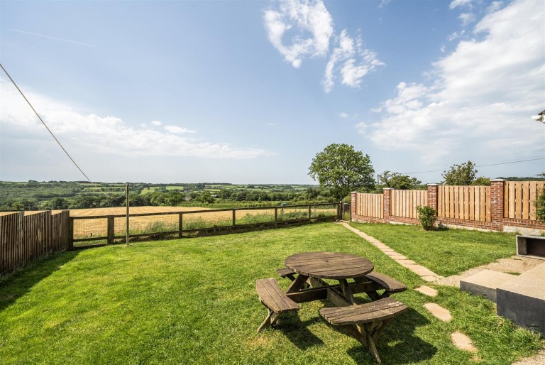 Images for Nr Buckland Brewer