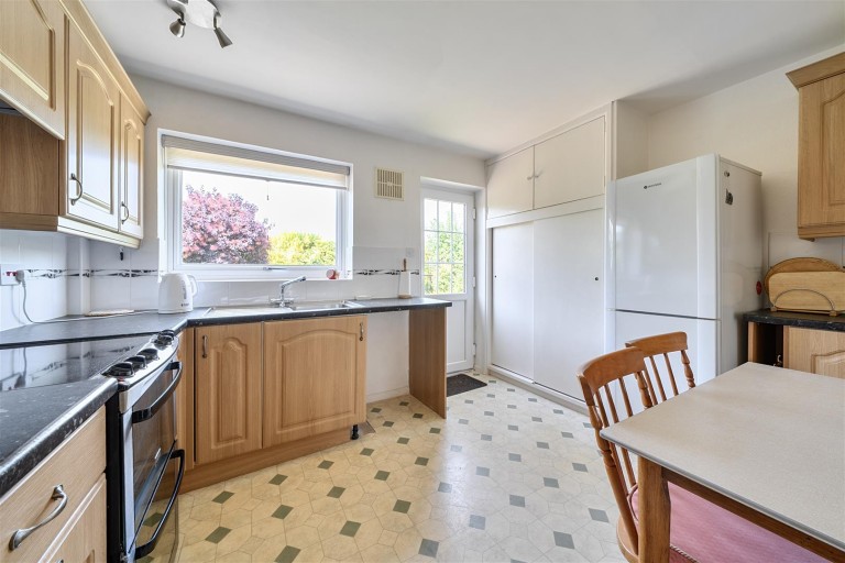 Images for Lyddon Close, Wellington