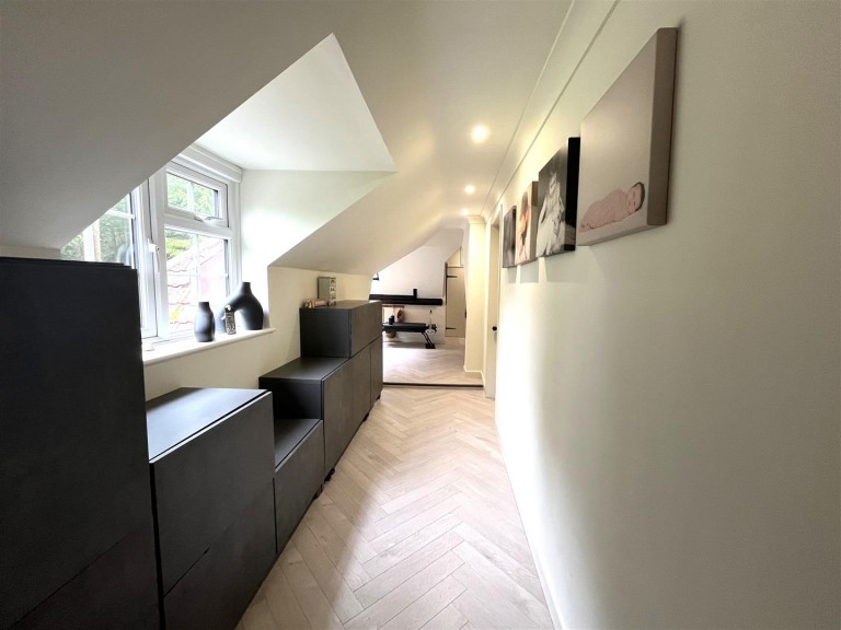 Images for Redbridge Lane, Crossways