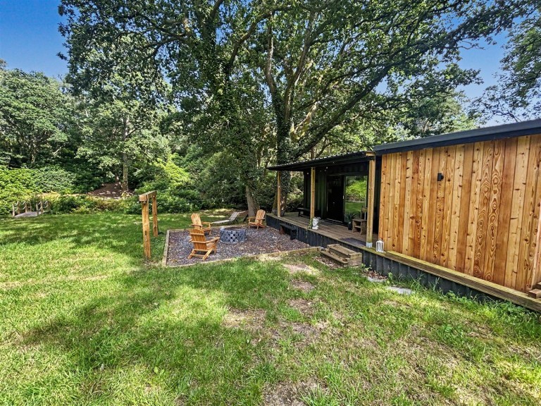 Images for Redbridge Lane, Crossways