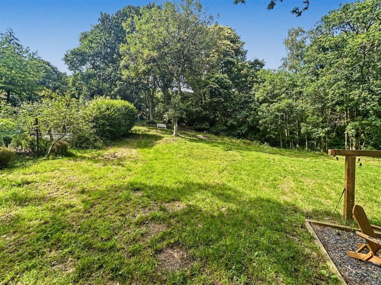 Images for Redbridge Lane, Crossways