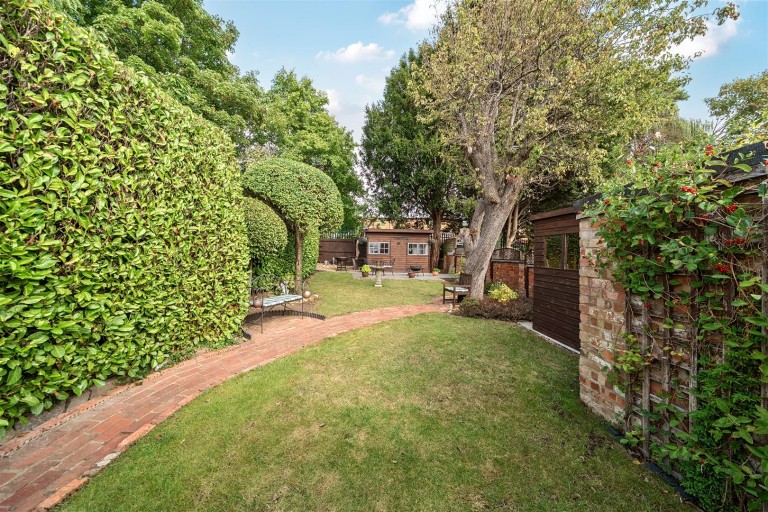 Images for Brackley Road, Towcester, NN12