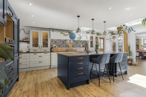 Click the photo for more details of Saxon Way, Saffron Walden