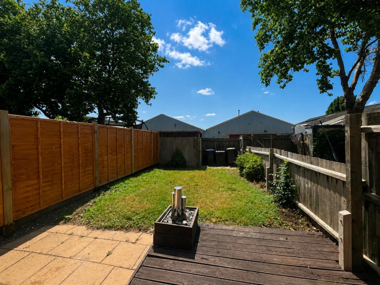 Images for Near Side, Northampton, NN5