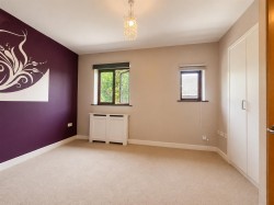 Images for Near Side, Northampton, NN5