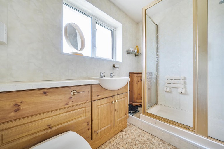 Images for Lyddons Mead, Chard